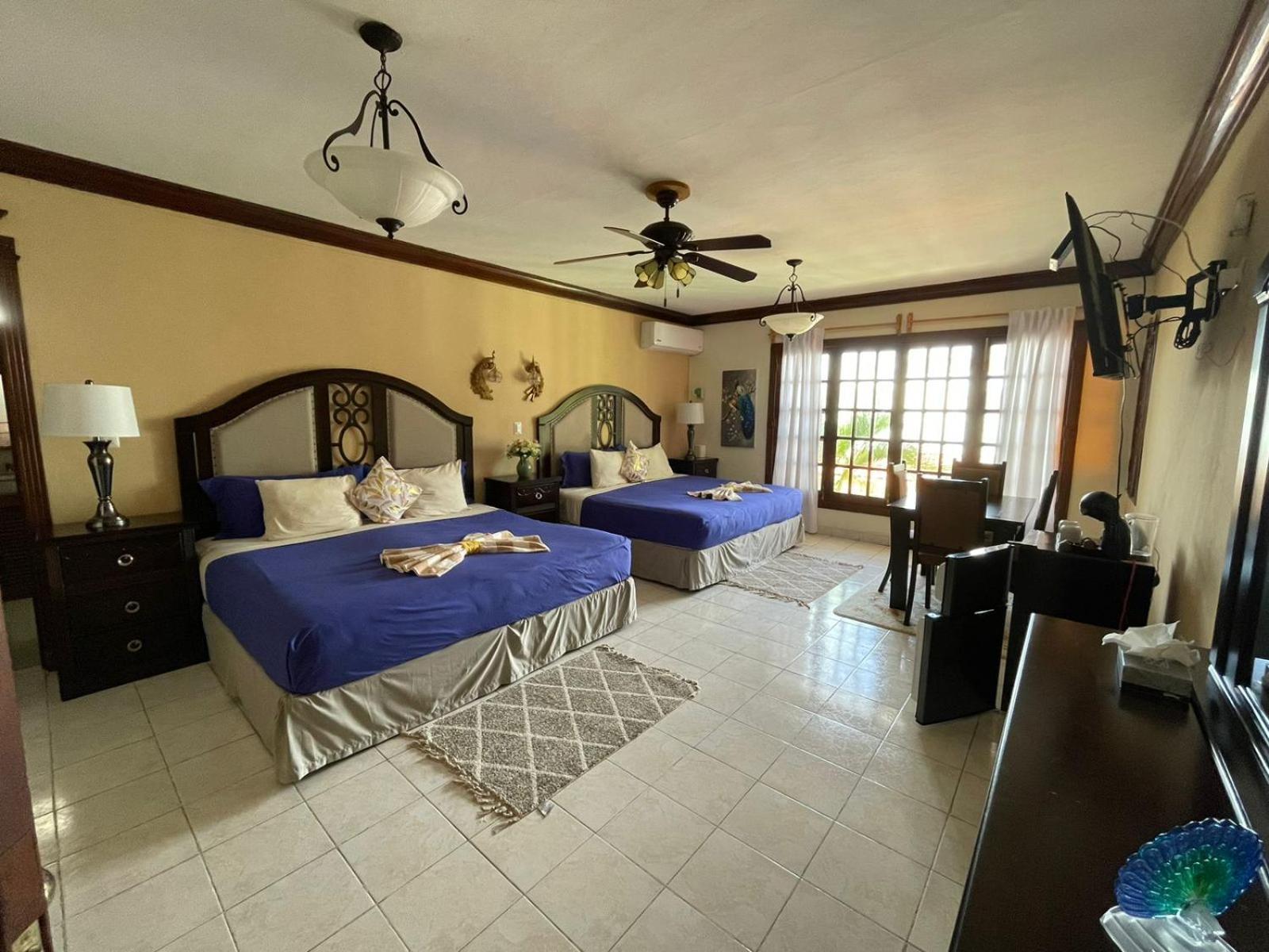 Hotel Boutique Villas Segovia Cozumel Exteriör bild