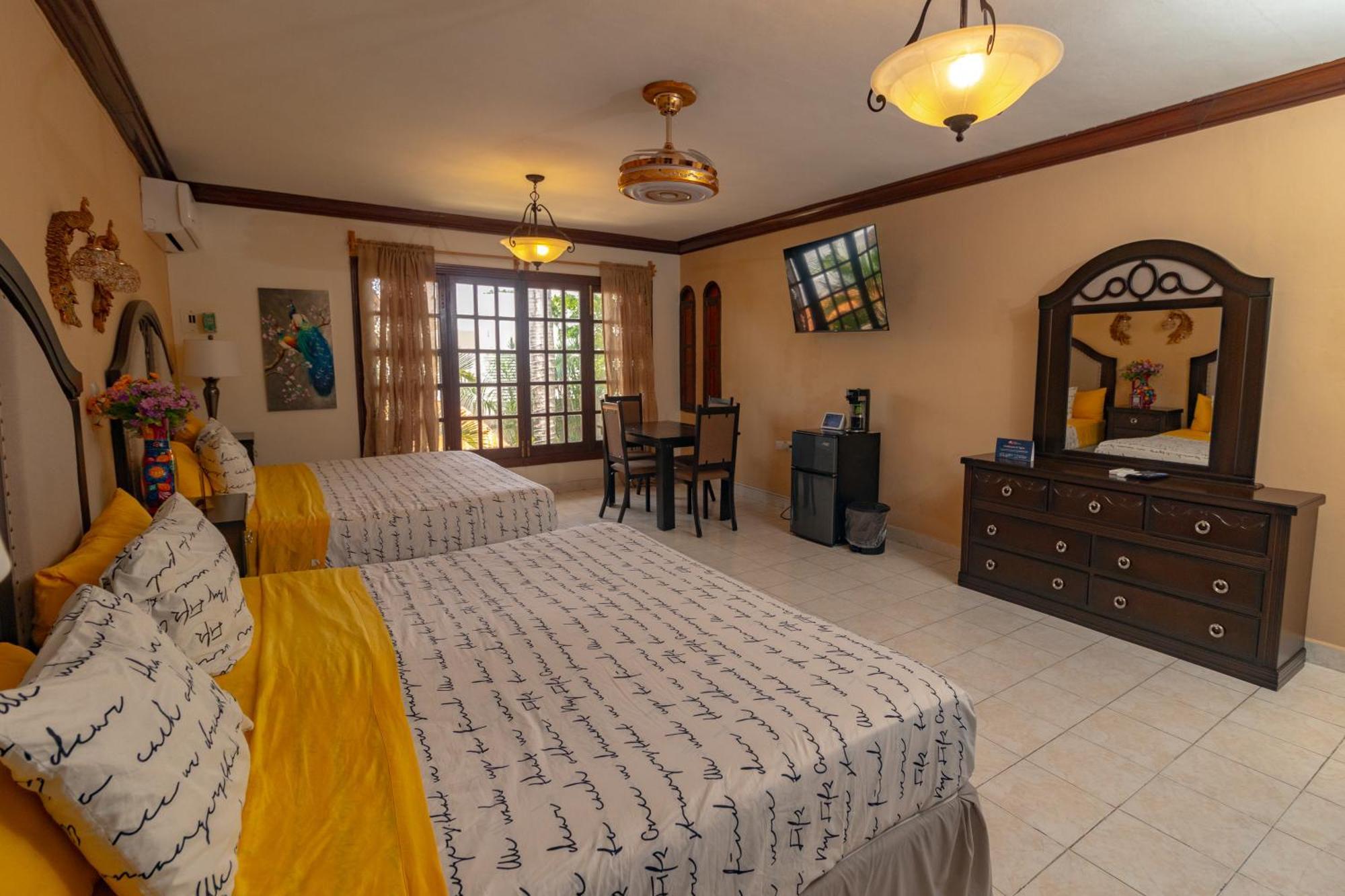 Hotel Boutique Villas Segovia Cozumel Exteriör bild